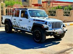 جيب جلاديتور